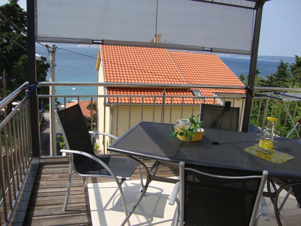 Apartments Ilona Novi Vinodolski Esterno foto